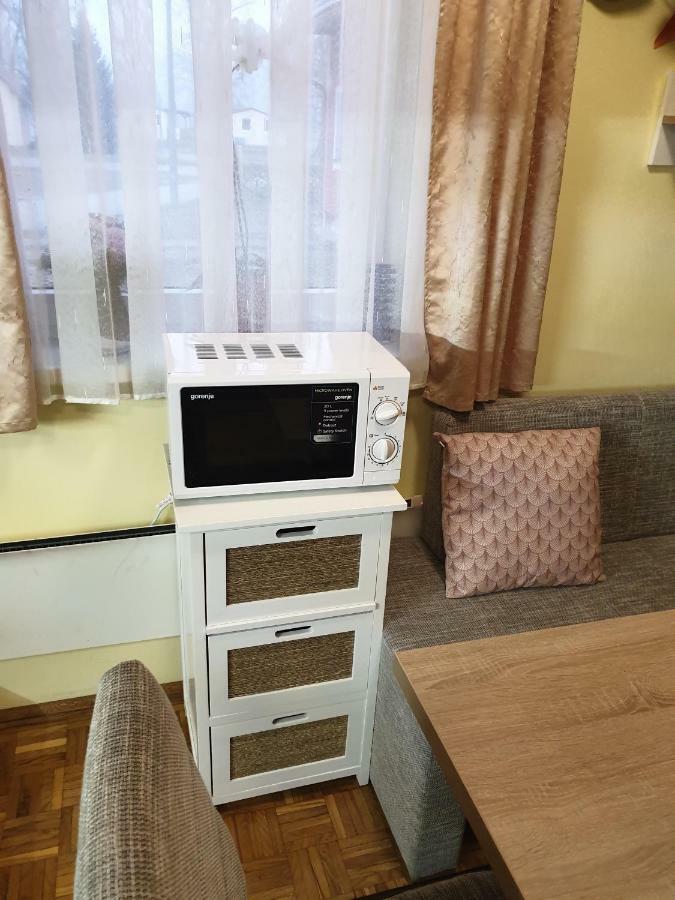 Terme Catez Apartma Nine 카테즈 옵 사비 외부 사진